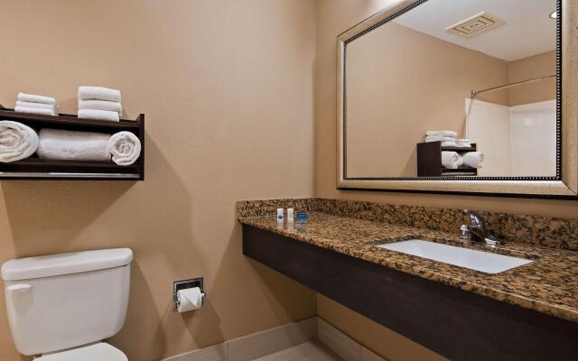 Best Western Inn & Suites - Lake Charles