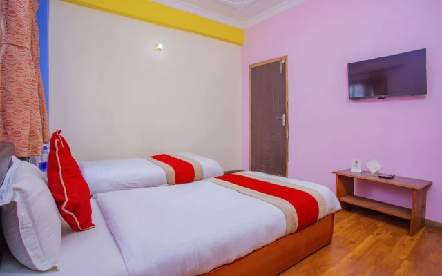 Oyo 414 Hotel Om