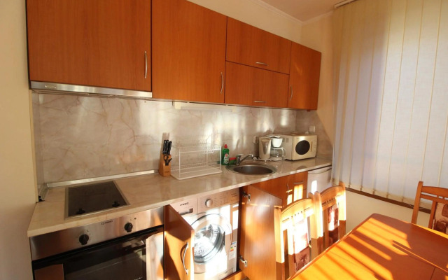 2 bedroom apartment near Gondola