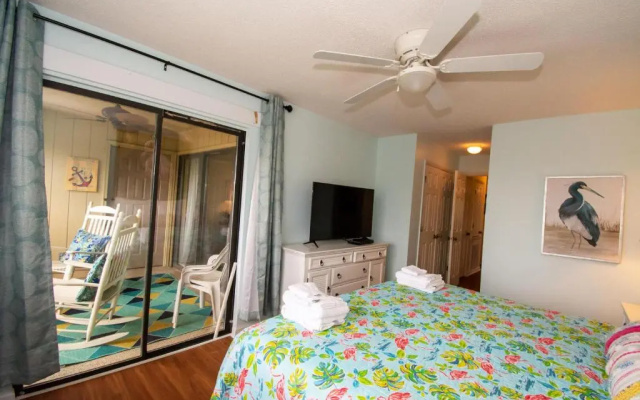 168 Beach Club Villa