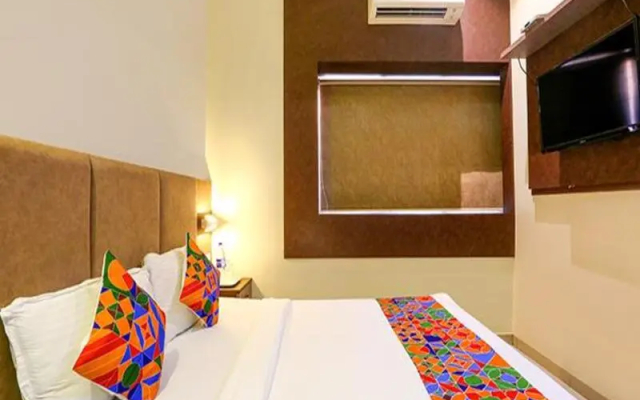 FabHotel West inn
