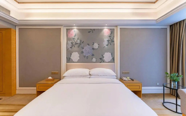 Vienna International South Railway Station