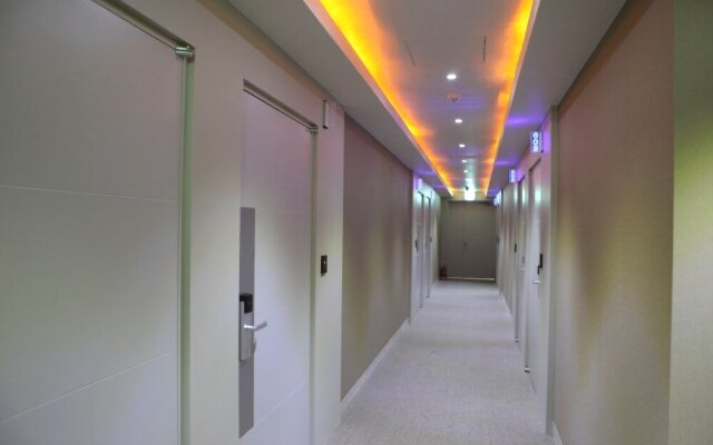 Suwon Hotel Como