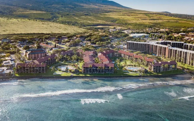 Papakea Oceanview Studio 0 Bedroom Condo by RedAwning