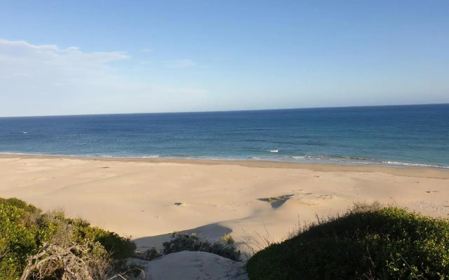 The Sparrow's Nest Beach-Front Self-catering