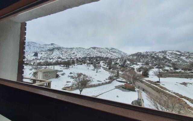 Psiloritis Retreat Hotel