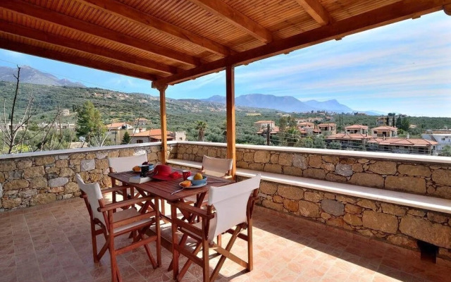 Fedra Stone Villa Near The Beach