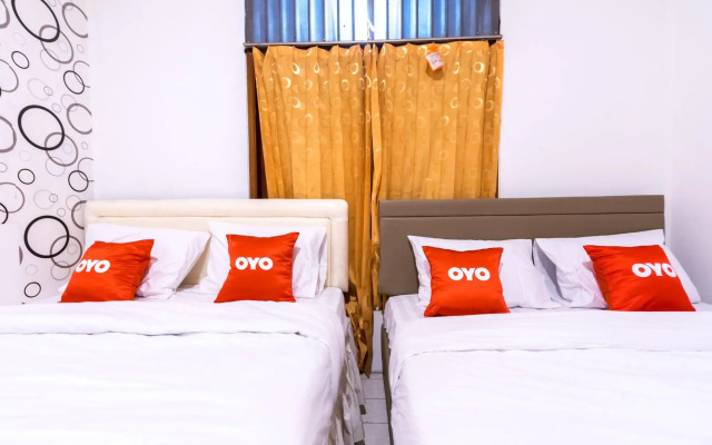 OYO 1421 Kasmaran Guest House Syariah