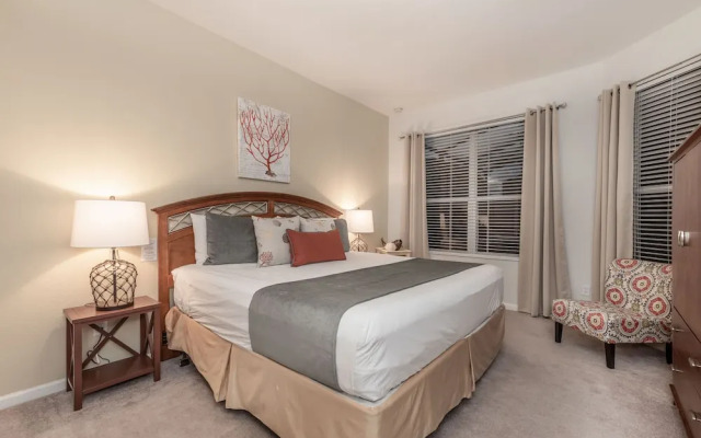 Spacious Home W/private Pool/spa & Free Waterpark!