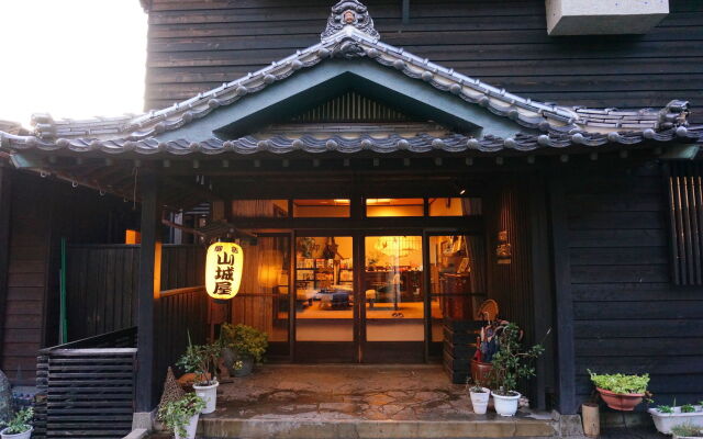 Yamashiroya