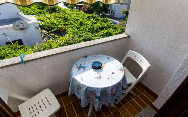 Sunny and Sleek Krk Rooms With Balcony