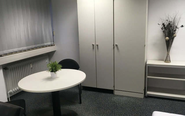 Hostel Hamm by Geronimo