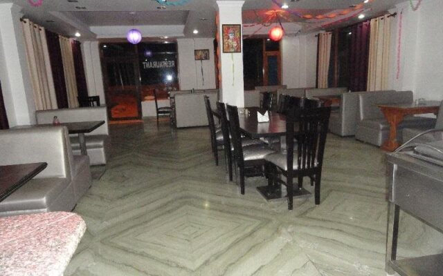 Hotel Japika Inn