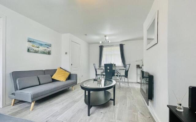 Central Hamilton House