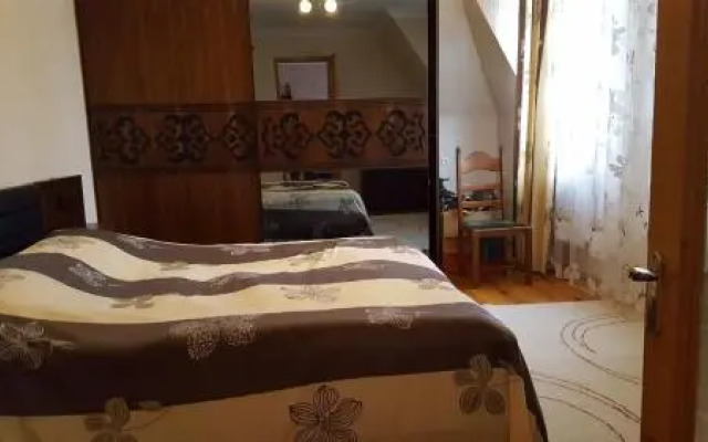 Malkhaz Hostel