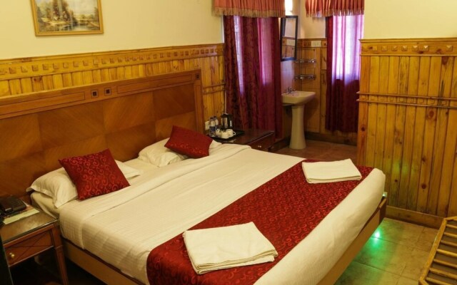 Pine Borough Inn