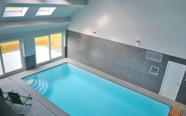 Cozy Holiday Home in Sommeleuze With Private Pool