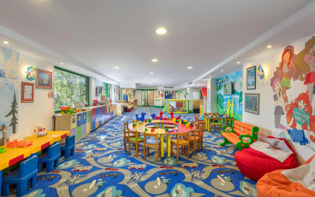 Club Hotel Sera