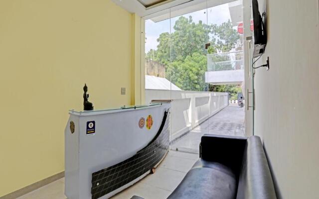 Hotel Golden Admire- Noida Sector 56