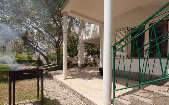 Apartment Promajna
