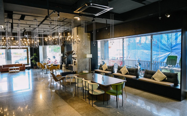 The Hulo Hotel Gallery