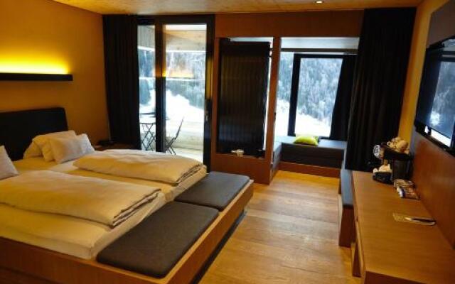 Chalet Gradonna Mountain Resort.1