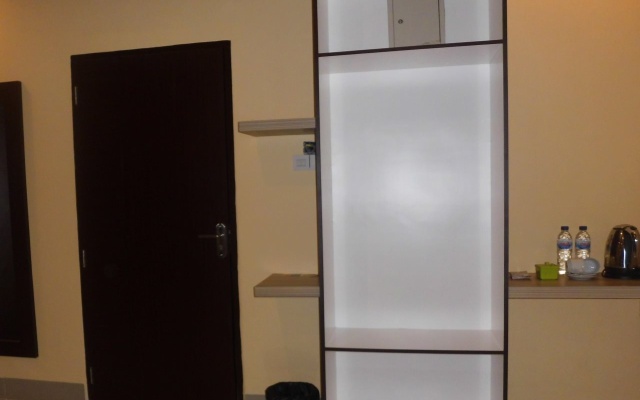 The M Hotel Pinrang – Guest Rooms – Pinrang