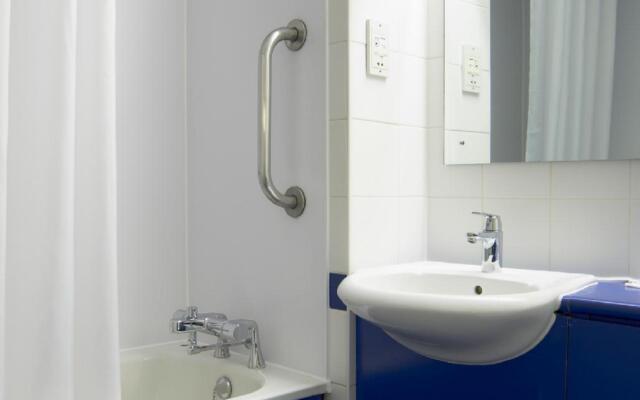 Travelodge Leatherhead