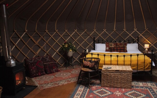 Stunning Premium Yurt in Kelburn Estate Near Largs