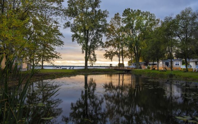 Great Blue Resorts - Cherry Beach Resort