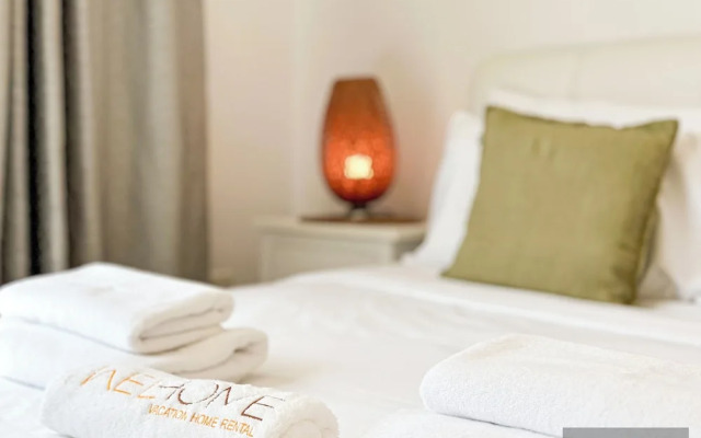 WelHome - Stylish Breathtaking 2BR Apartment in Marina