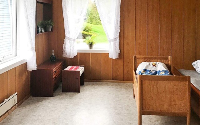 6 Person Holiday Home in Lonevåg