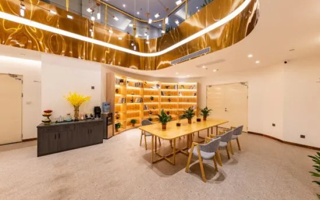 LANOU Hotel (Beijing Shilihe Subway Station Panjiayuan)