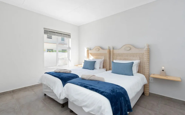 Lampiesbaai Beach House