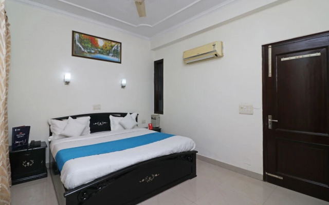 OYO 10878 Unitech Cyber Park