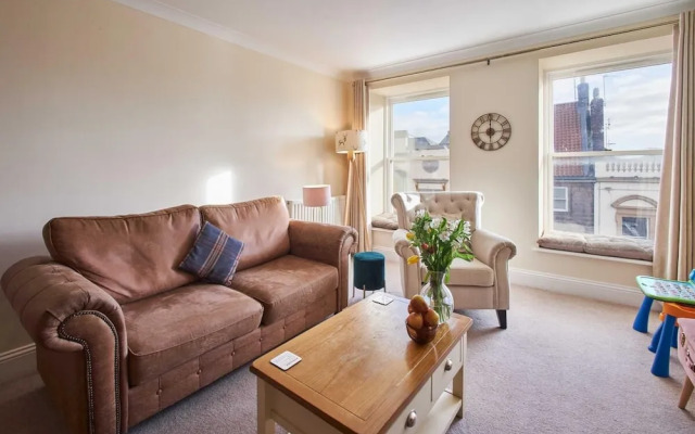 Host Stay Hide Hill Apartment B