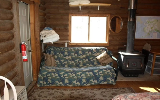 Brown Bear Saloon and Hotel