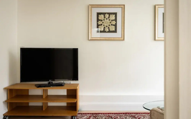 Picktheplace Kensington Lux Apartments