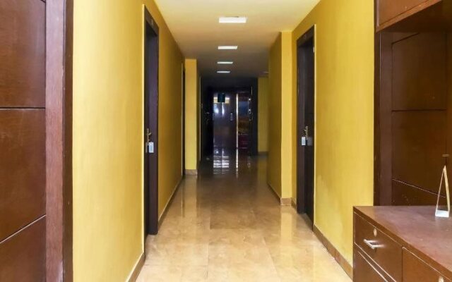 OYO Rooms Jatin Das Park Metro Station