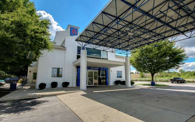 Motel 6 King Of Prussia, PA - Philadelphia