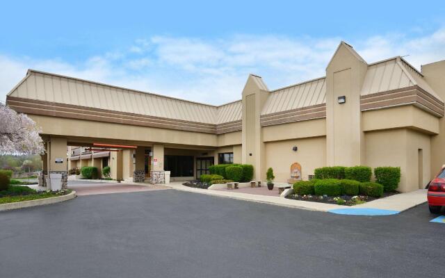 Clarion Hotel Conference Center New Cumberland