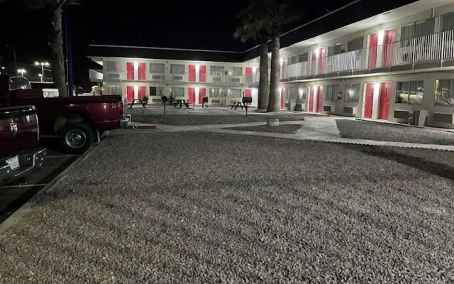 Rodeo Inn