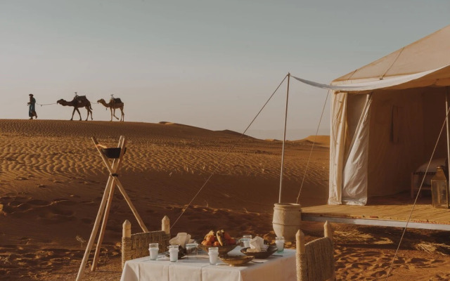 Umnya Dune Camp