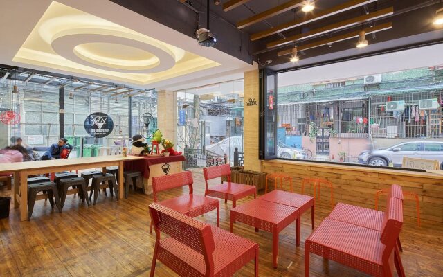 Kaiserdom Hotel China Plaza