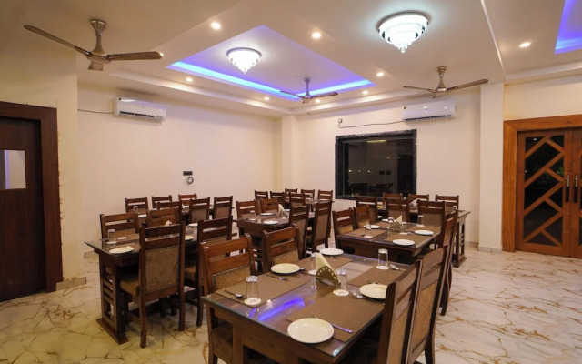 Moon Star Beach Resort