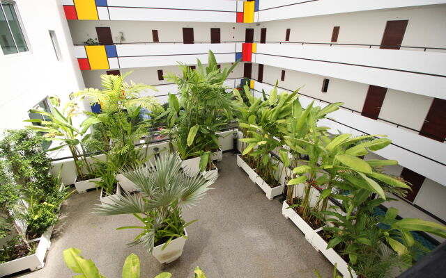 Art On The Hill by Pattaya Sunny Rentals