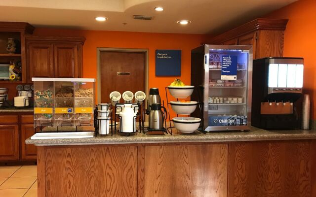 Shary Inn and Suites