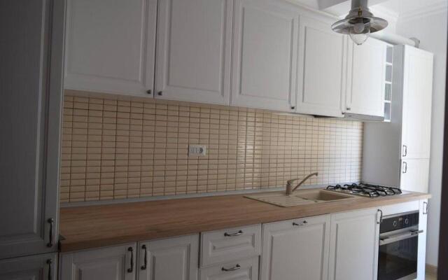 Mamaia Solid House Residence 2