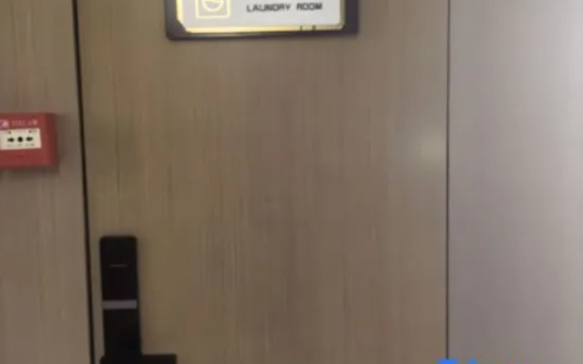 Parkgeun Hotel (Longkou West Subway Station Branch, Guangzhou Tianhe Sports Center)