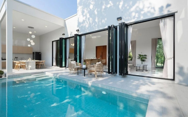 Lyntara Pool Villa Nongkhai